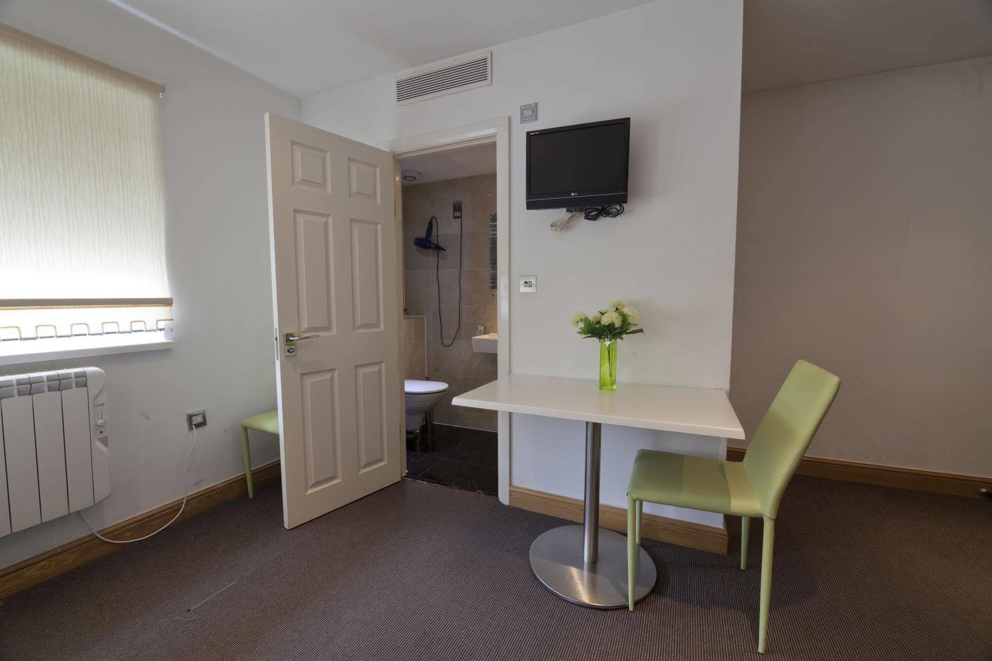Aparthotel West End Lane II Londyn Zewnętrze zdjęcie